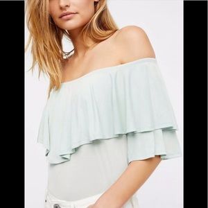FREE PEOPLE OLIVE PRETTY LADY OFF THE SHOULDER TOP